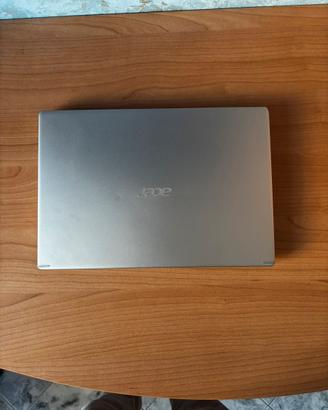 Acer Aspire 5 con processore RYZEN 7