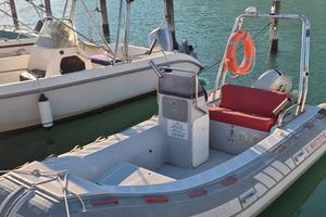 Gommone master 480 