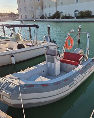Gommone master 480 