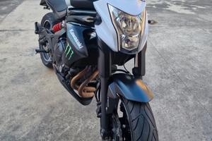 Kawasaki Er-6n 650cc