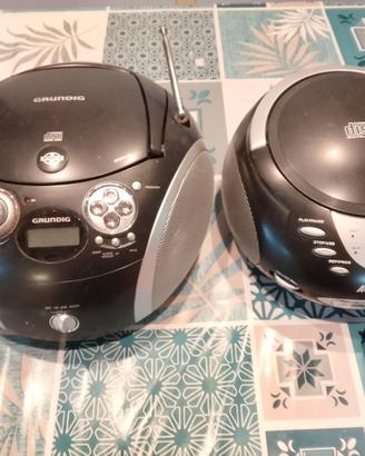 2 Lettore CD e radio portatile 