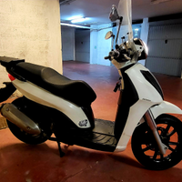 Piaggio Carnaby 300 - 2011