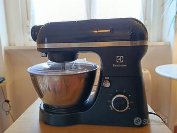 Impastatrice Planetaria Electrolux EKM3000 (800W)