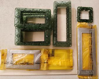 VIMAR PLANA - SUPPORTI E PLACCHE