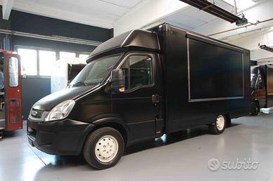 Iveco daily autonegozio paninoteca