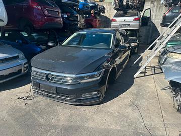 Ricambi usati volkswagen passat sw 1.6 TDI 2017