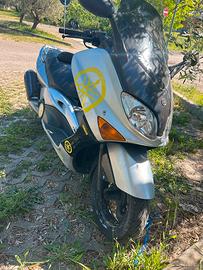 Yamaha TMAX500 anno 2001