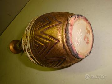 Vaso decorato dorato
