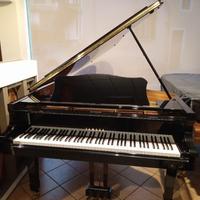 Pianoforte a coda Yamaha C5 nero lucido