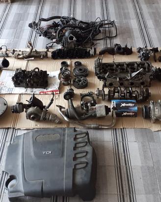 Parti del motore audi a4 2.0 tdi 143 cv codice CAG