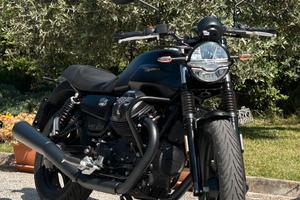 Moto Guzzi V7 Stone 850 cc