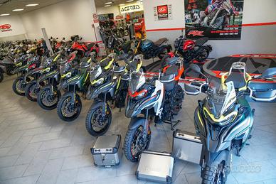 Benelli TRK 702 X my 2025 in promozione