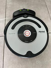 Asprira pavimenti roomba