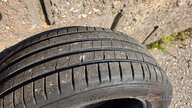 4 gomme nuove . 205/55 R16
