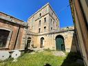 palazzo-stabile-di-2235-m²-a-martano