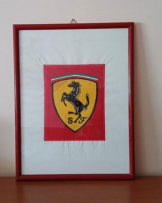 Quadro con stemma Ferrari