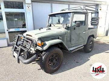 TOYOTA Land Cruiser BJ40 3.0 Diesel Pick-Up 4 Wh