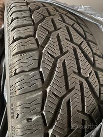 4 gomme termiche con cerchi in ferro 195/50 R15