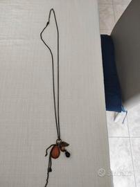 Collana con gioiello pendente