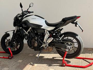 Yamaha MT-07