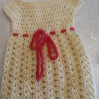 Abito in lana colore giallino