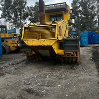 Compattatore bomag per rifiuti con lama