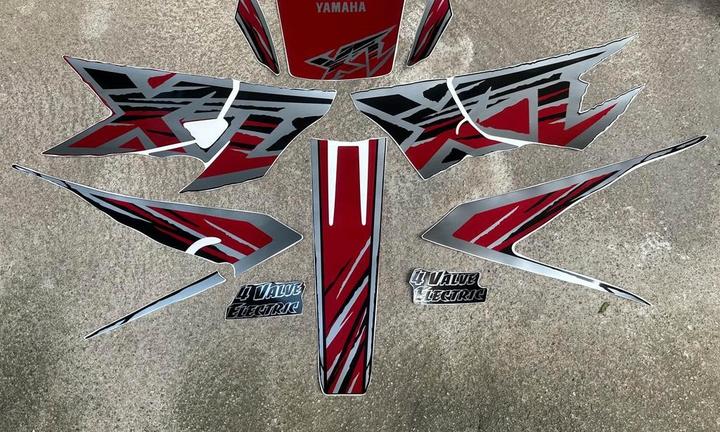 Adesivi Yamaha XT 600 E 4PT - moto nera