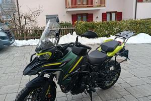 Benelli TRK 702 X