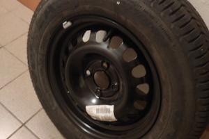 Nuovo GOODYEAR 185/70 R14 88T con Cerchi in Ferro