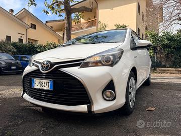 Toyota Yaris 1.5 Hybrid 5 porte Active
