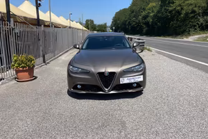 Alfa Romeo Giulia 2.2 Turbodiesel 180 CV Executive