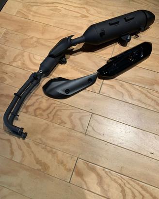 Scarico completo t-max 560 2025