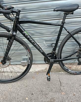GRAVEL KROSS ESKER 6.0