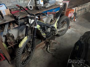 Moto trial Ossa tr280i