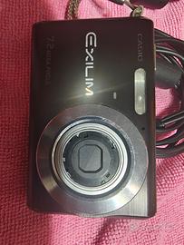Casio Exilim EX-Z70 7.2MP buone cond. batteria NUO