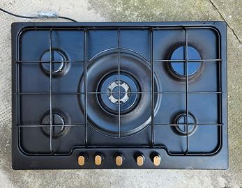 fornello cinque fuochi Electrolux