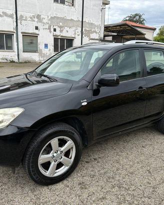 TOYOTA RAV 4 POTENTISSIMA