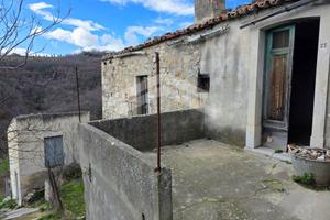 Casa indipendente - Castelbottaccio