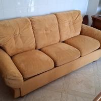 Divano color cammello