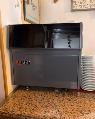 Macchina caffè Wega più macinino