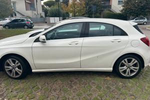 MERCEDES  CLASSE A 180D