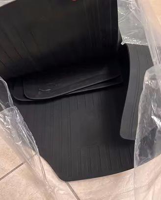 Tappetini in gomma originali per TOYOTA CHR 2025