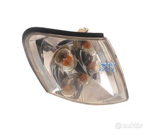 INDICATORE DI DIREZIONE ANTERIORE DESTRO MITSUBISH