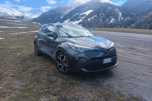 Toyota c hr garanzia 15 anni