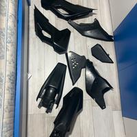 Plastiche nere husqvarna tc 125-250-450 2023-2024