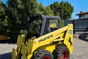 P185- Mini pala Mustang 2041