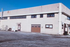 Capannone industriale 1000 mq Piano Lago Mangone
