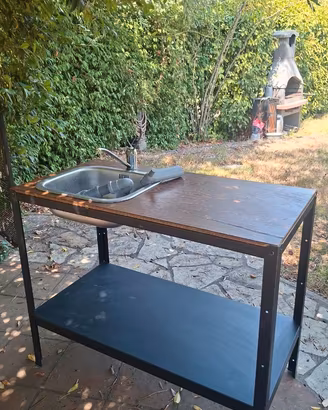 Mobile con lavello