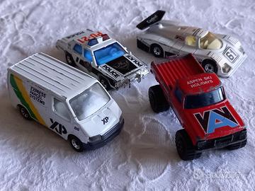 4 MODELLINI AUTO Matchbox gioco vintage anni '80
