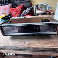 Radio sveglia da restauro vintage